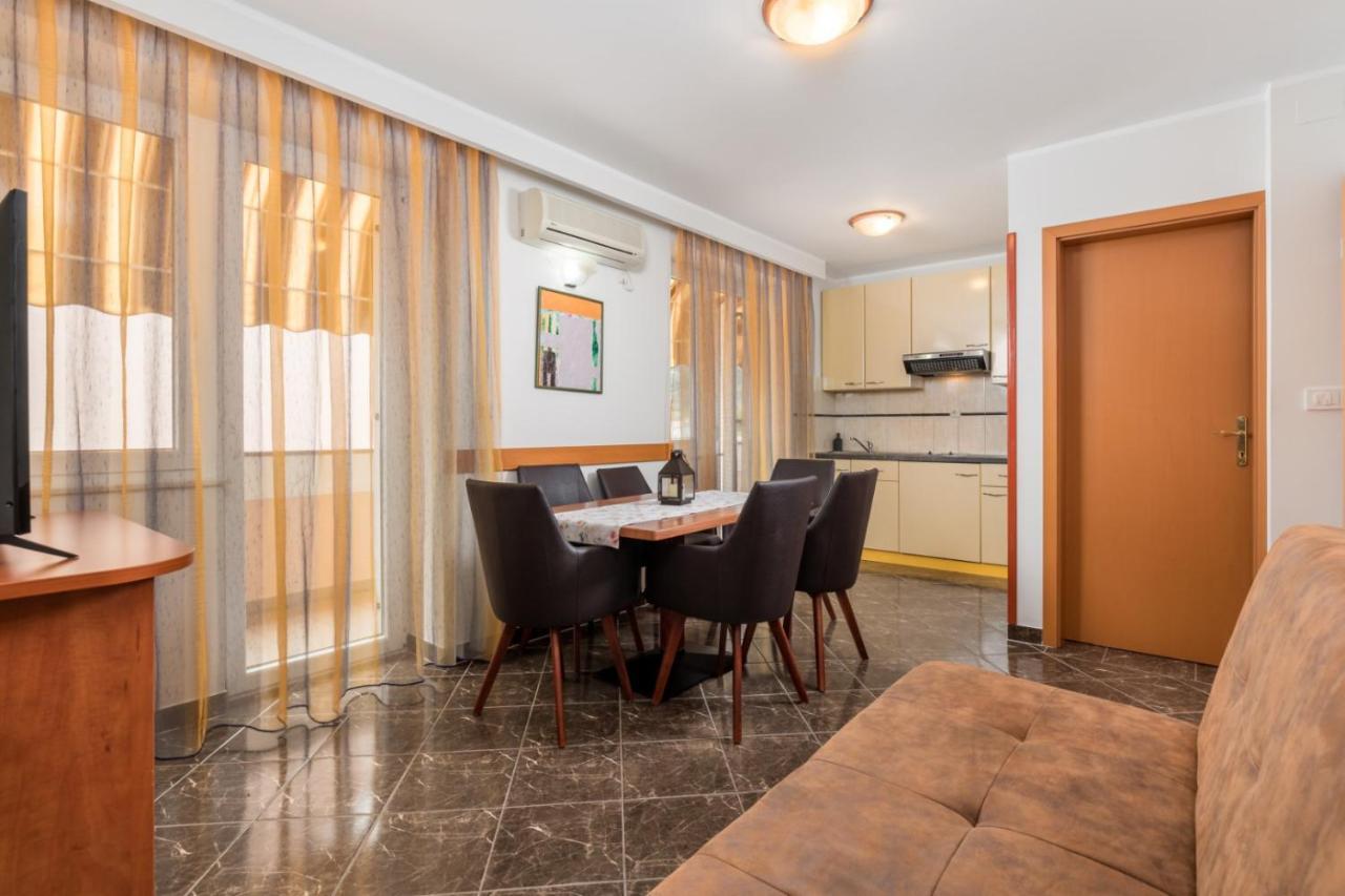 Apartment Drazenka Turato Башка Экстерьер фото