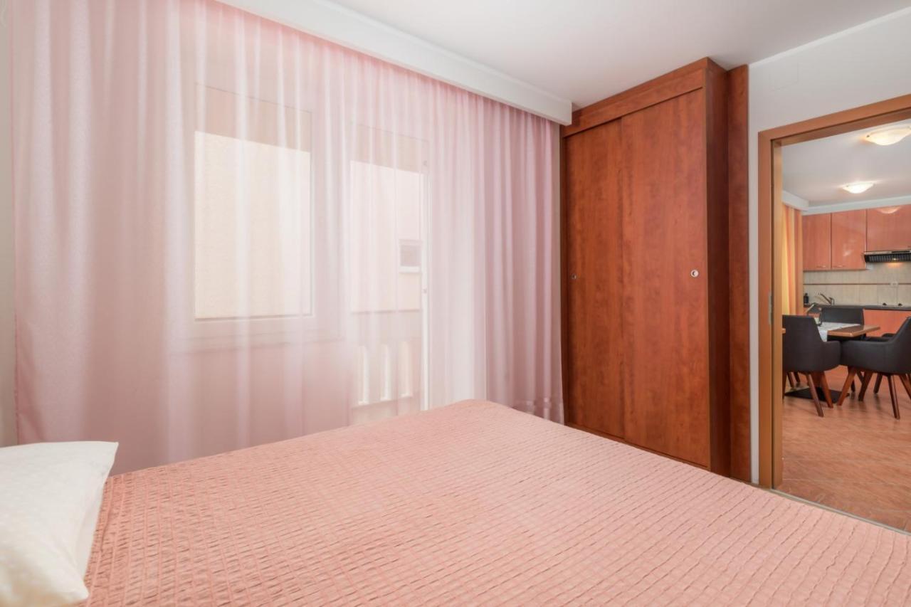 Apartment Drazenka Turato Башка Экстерьер фото